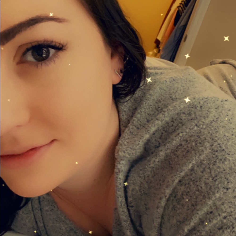 Meet your Posher, Rachel